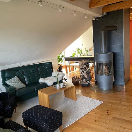 Ferienwohnung Nussbaum-Nest Hausen  Extérieur photo