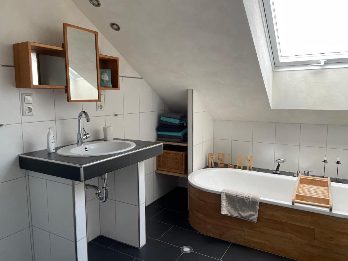 Ferienwohnung Nussbaum-Nest Hausen  Extérieur photo