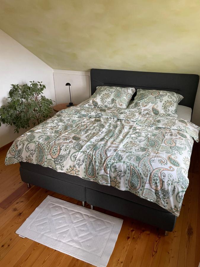 Ferienwohnung Nussbaum-Nest Hausen  Extérieur photo